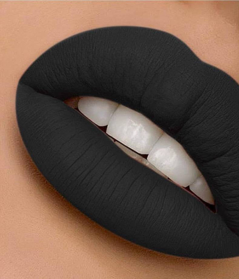 Metallic black Liquid Lipstick